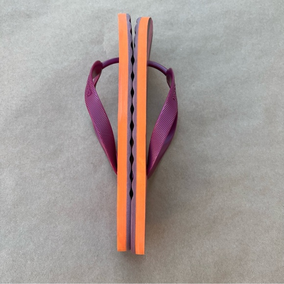 COACH Size 9/10 Women's Pink Striped SIG C ZAK Rubber Sandal Flip Flop - Picture 6 of 9